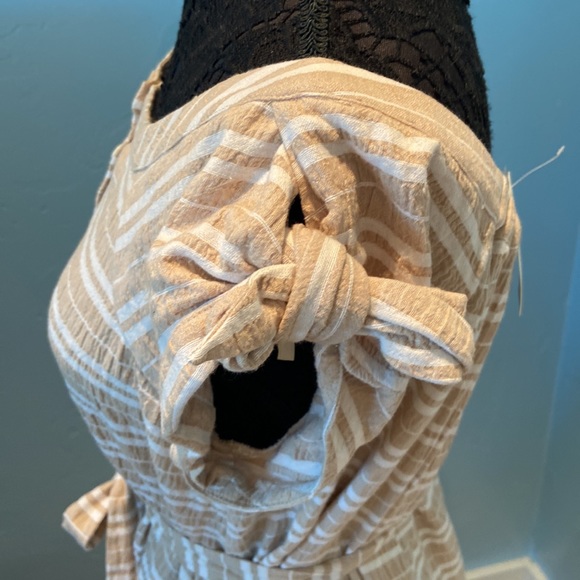 Anthropologie Corey Lynn Calter off shoulder linen blend dress- NEW med petite - Picture 3 of 6